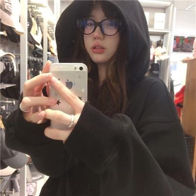 人妖打排球